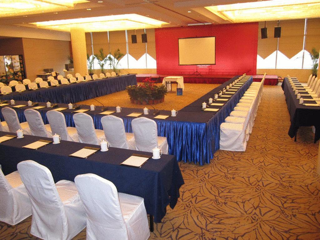 Glarun Jinling Hotel Nankin Zewnętrze zdjęcie