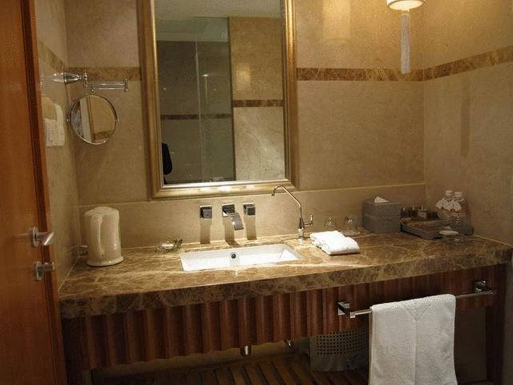 Glarun Jinling Hotel Nankin Zewnętrze zdjęcie