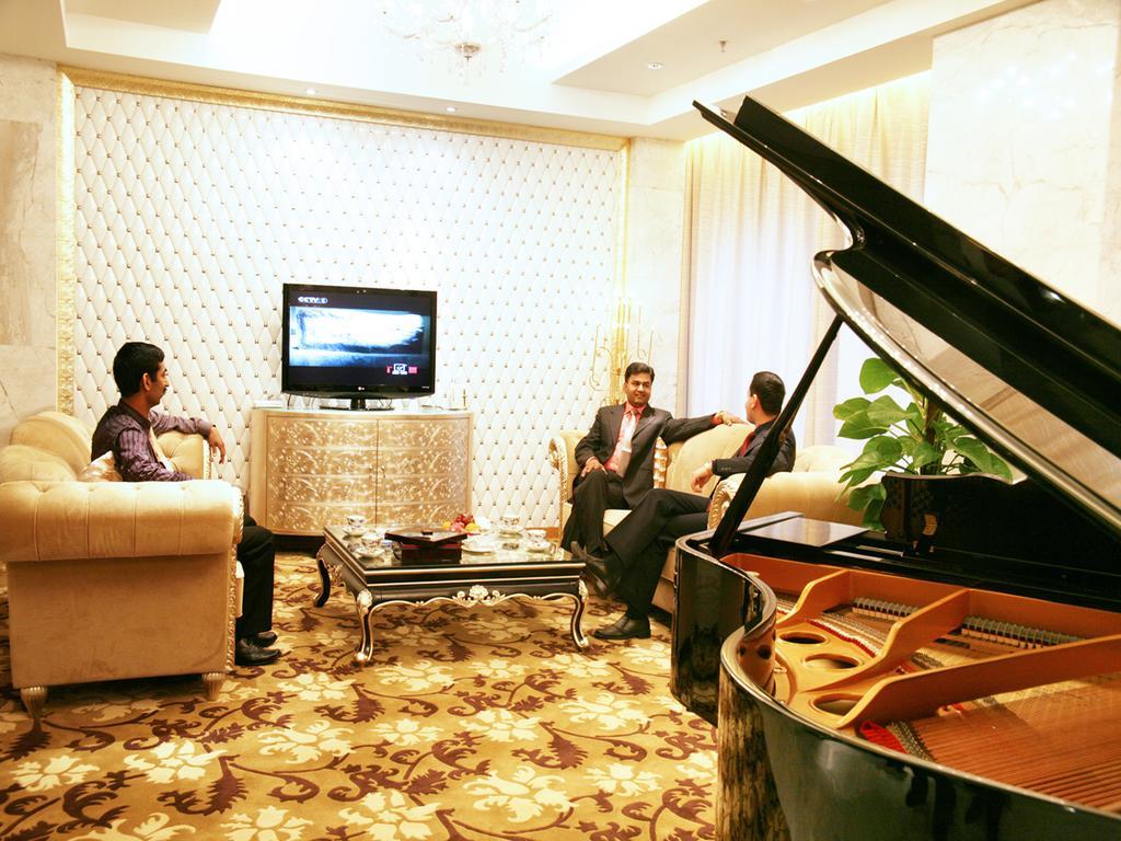 Glarun Jinling Hotel Nankin Zewnętrze zdjęcie